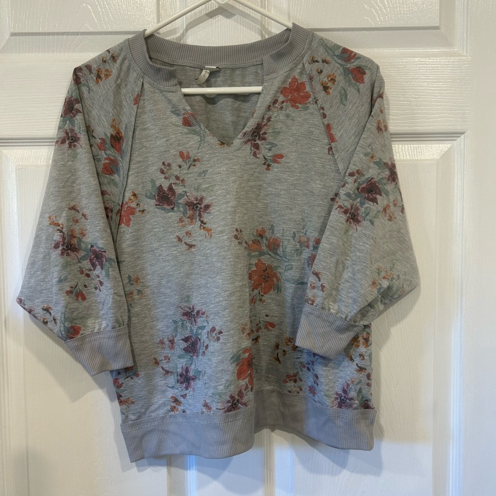 Cato Gray Floral Top